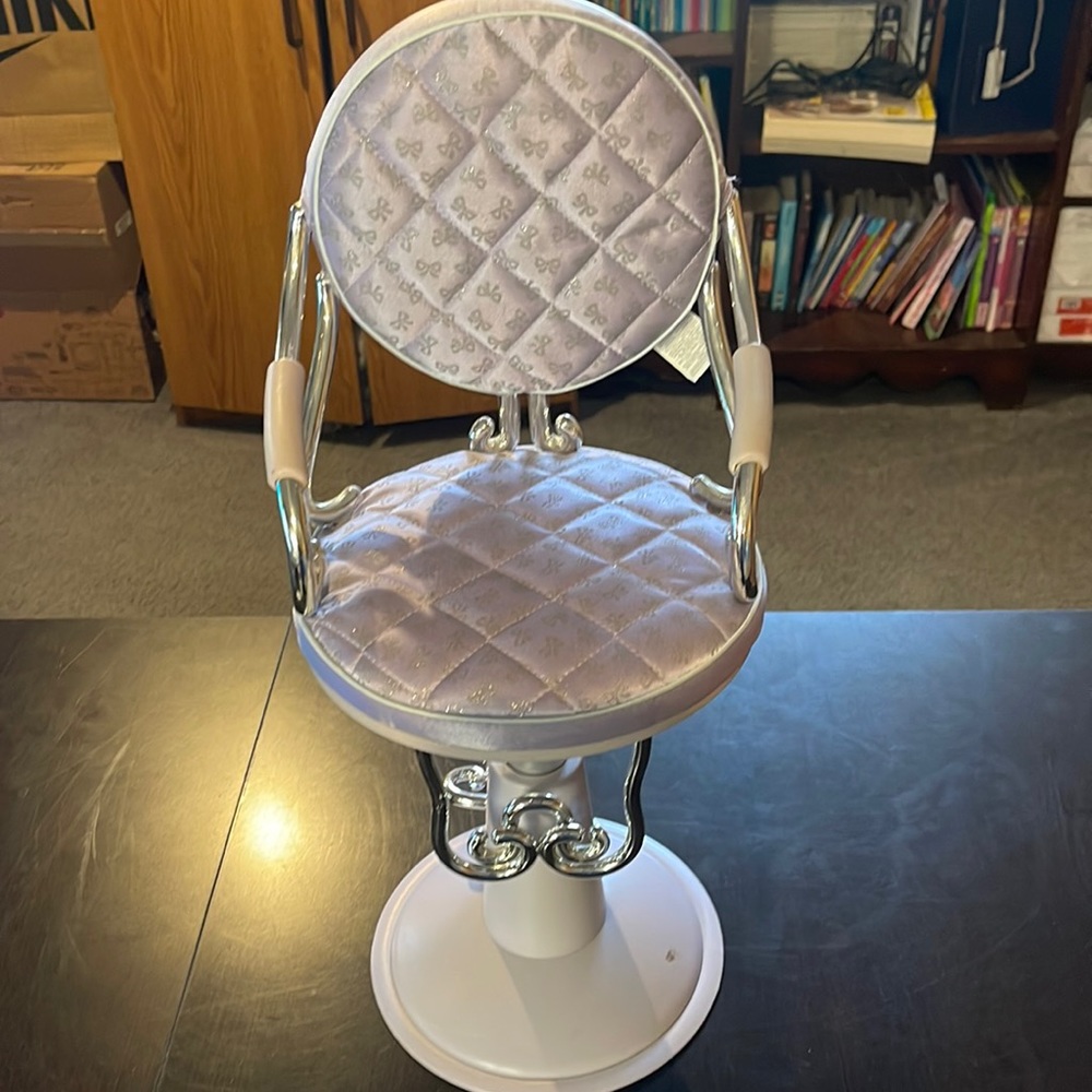 Our Generation Salon chair no accessories